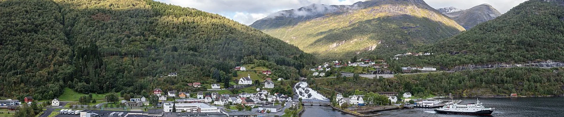 Costa Diadema ile Norveç Fiyortları Kapak Fotoğrafı